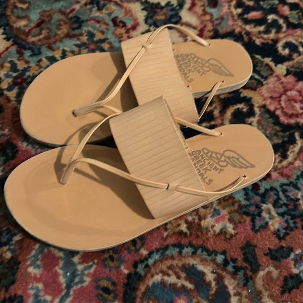 Ancient Greek Sandals, 36